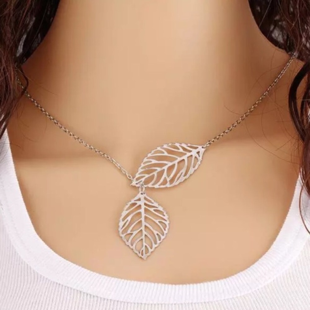 New silver leaf necklace